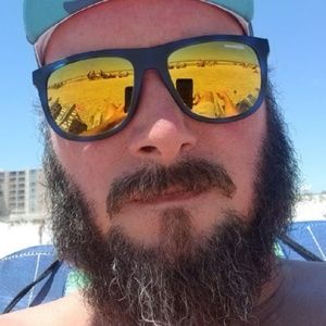 Meet your Posher, Marc